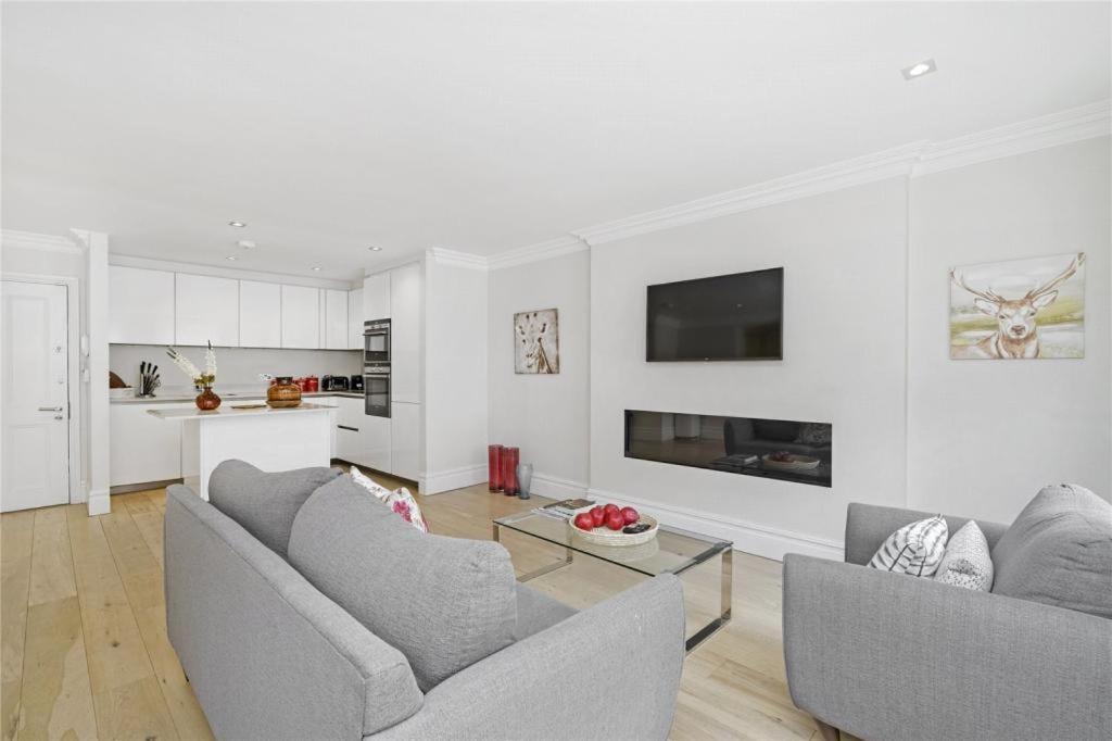 Stunning 2 Bed - Bond Street And Selfridges! Apartment London Bagian luar foto